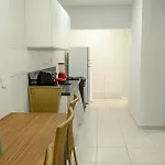 500M Praia Taperapuan; 2 Quartos; Wifi 300Mbs; Churrasqueira; Chuveirao; Estacionamento Gratuito 1 Carro.
