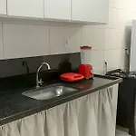 500M Praia Taperapuan; 2 Quartos; Wifi 300Mbs; Churrasqueira; Chuveirao; Estacionamento Gratuito 1 Carro.