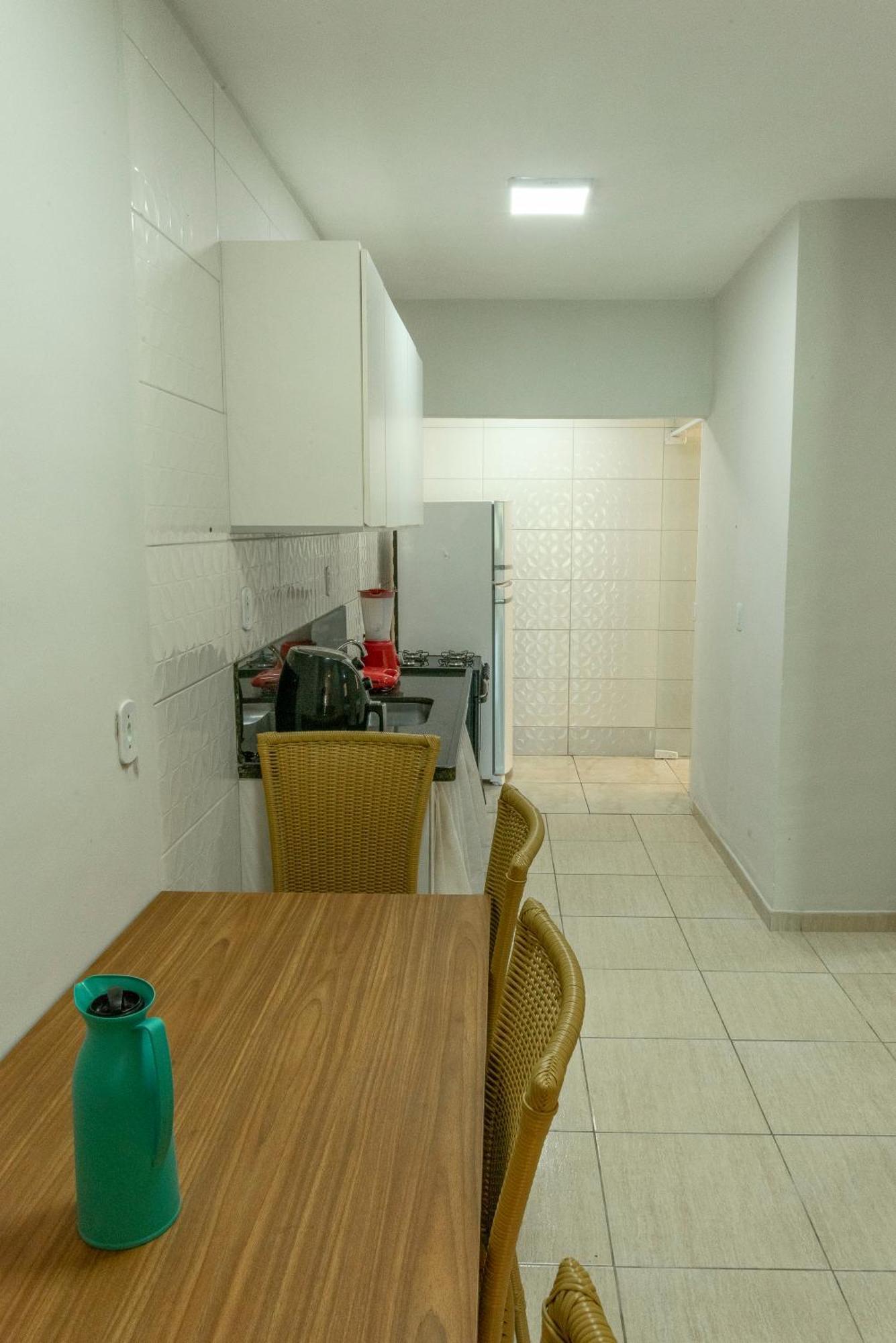 500M Praia Taperapuan; 2 Quartos; Wifi 300Mbs; Churrasqueira; Chuveirao; Estacionamento Gratuito 1 Carro. Porto Seguro