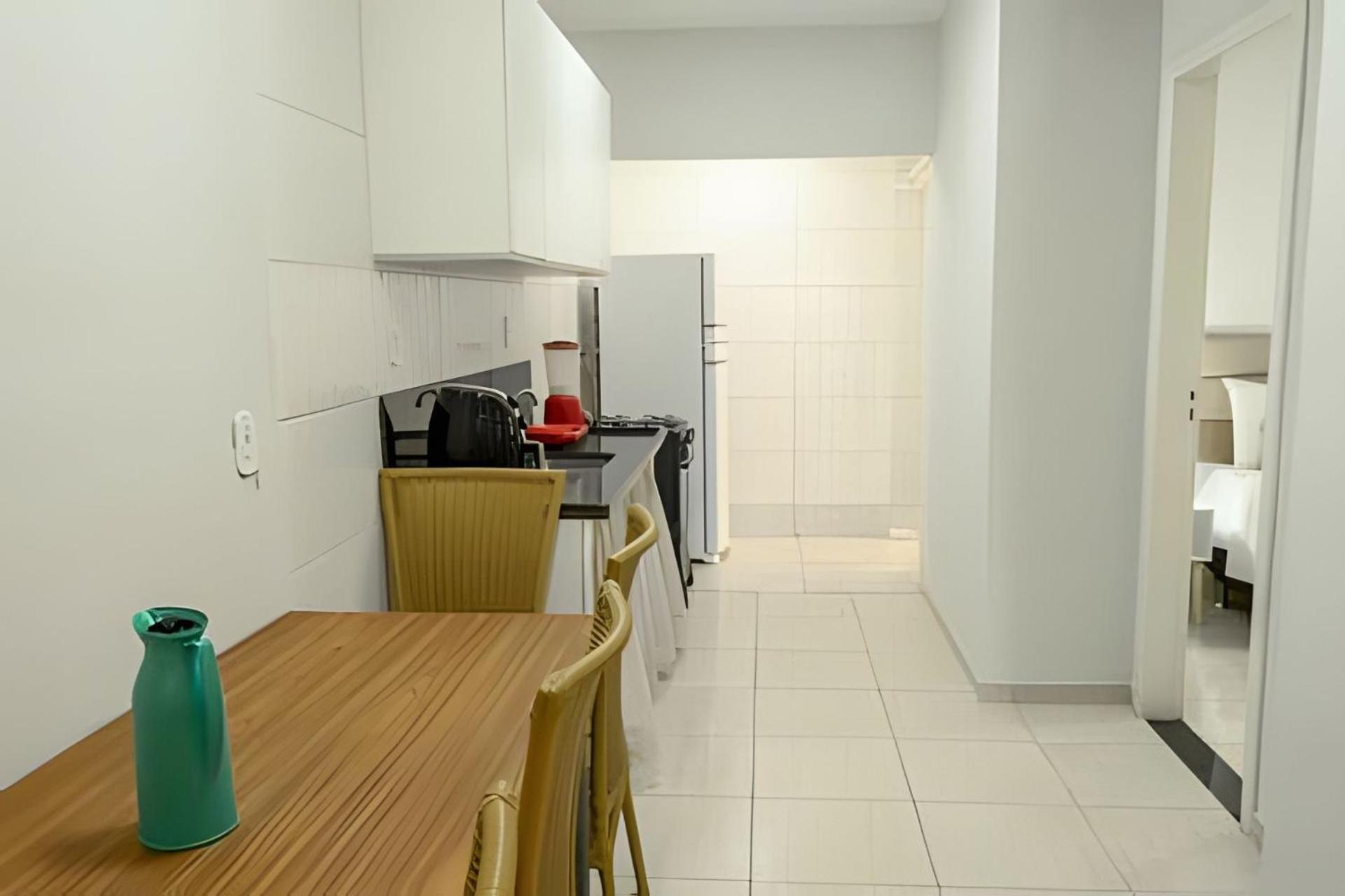 500M Praia Taperapuan; 2 Quartos; Wifi 300Mbs; Churrasqueira; Chuveirao; Estacionamento Gratuito 1 Carro. * Porto Seguro