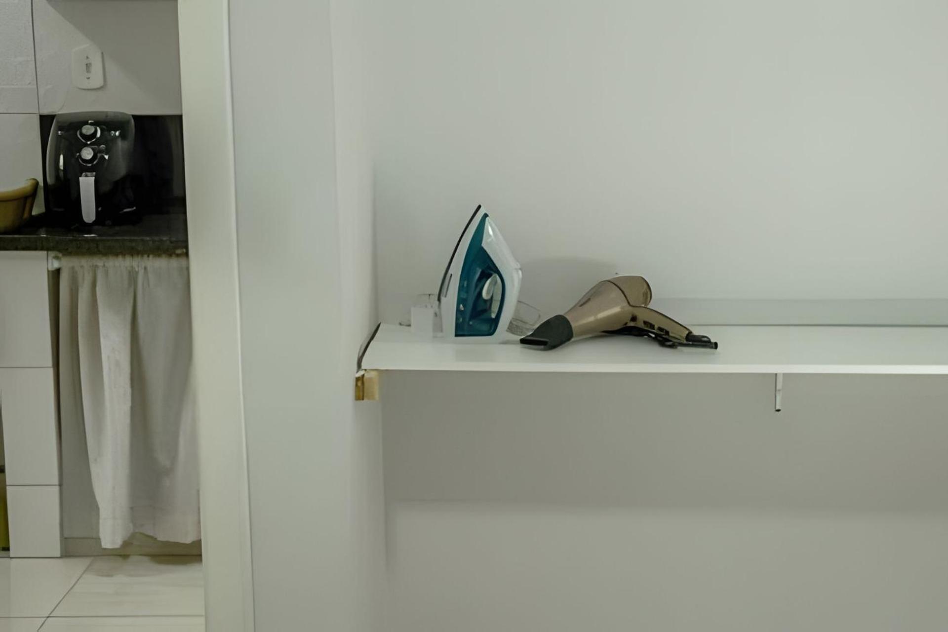 500M Praia Taperapuan; 2 Quartos; Wifi 300Mbs; Churrasqueira; Chuveirao; Estacionamento Gratuito 1 Carro. Casa de férias *