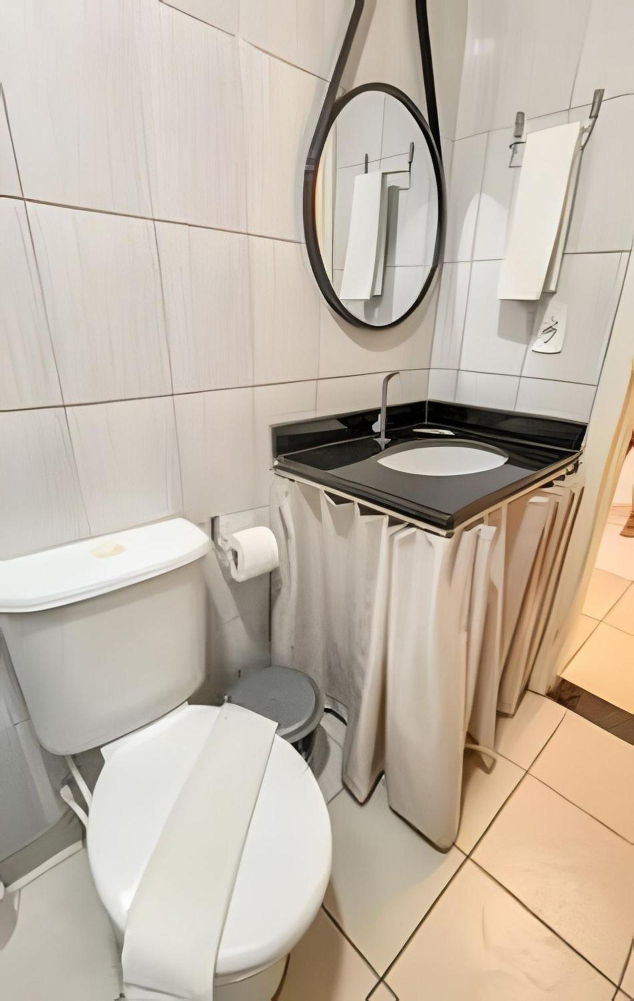 500M Praia Taperapuan; 2 Quartos; Wifi 300Mbs; Churrasqueira; Chuveirao; Estacionamento Gratuito 1 Carro. Casa de férias *
