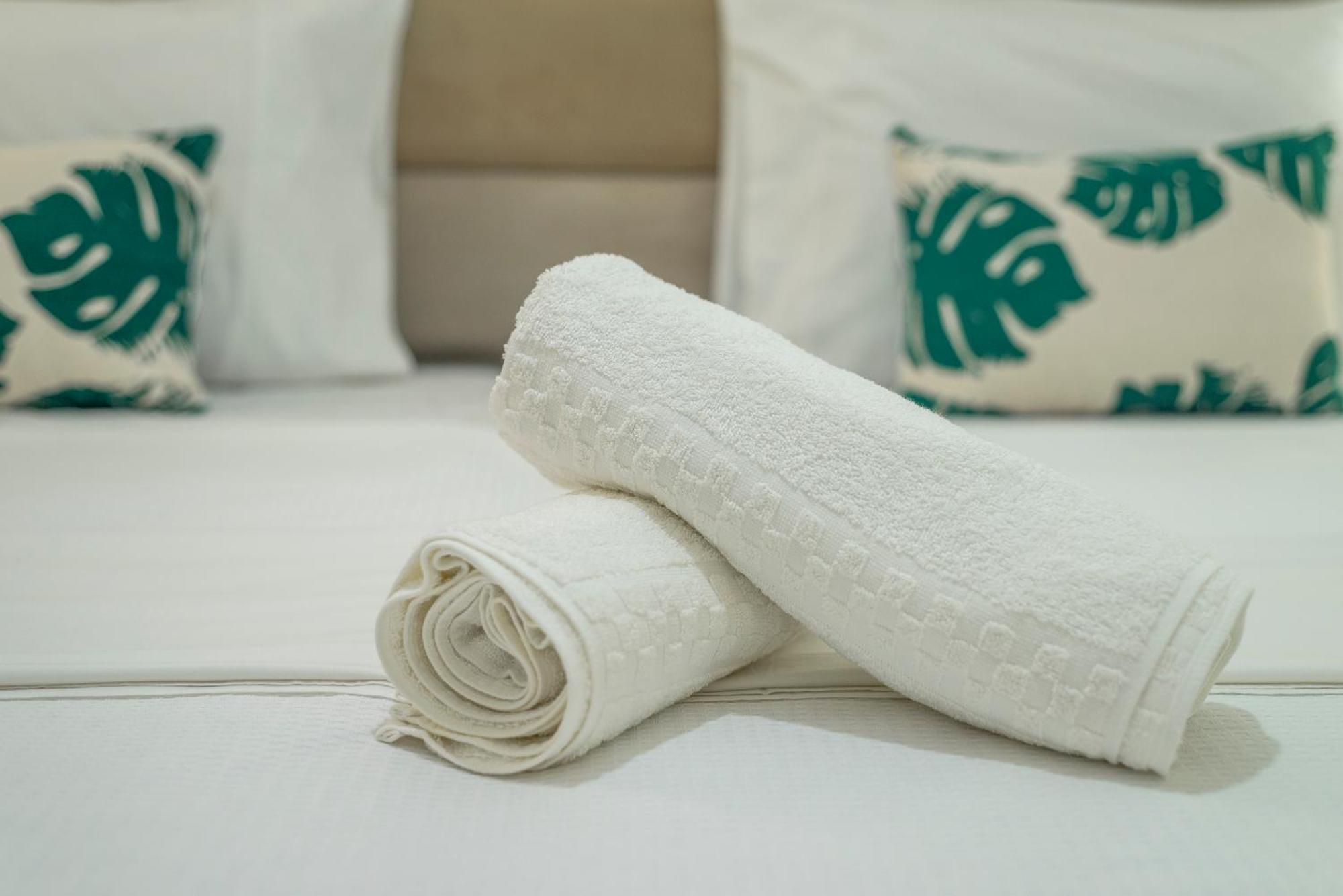 Holiday home 500M Praia Taperapuan; 2 Quartos; Wifi 300Mbs; Churrasqueira; Chuveirao; Estacionamento Gratuito 1 Carro. *