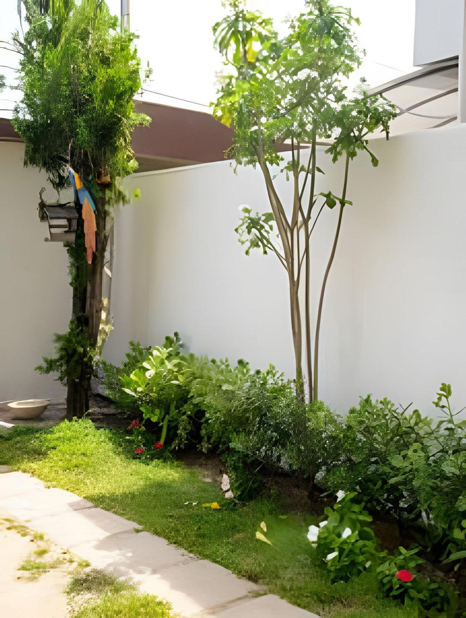 Holiday home 500M Praia Taperapuan; 2 Quartos; Wifi 300Mbs; Churrasqueira; Chuveirao; Estacionamento Gratuito 1 Carro. *