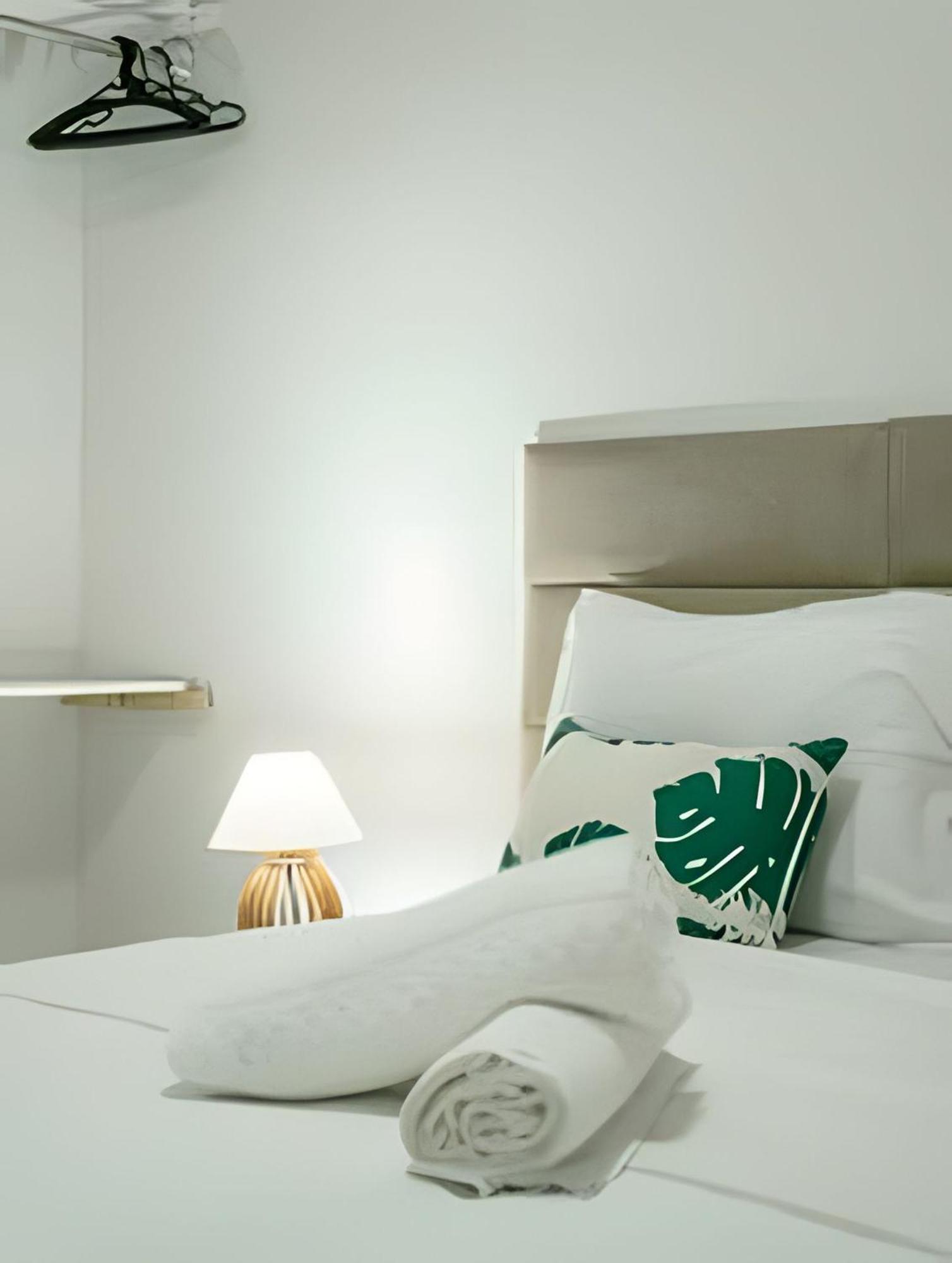 Holiday home 500M Praia Taperapuan; 2 Quartos; Wifi 300Mbs; Churrasqueira; Chuveirao; Estacionamento Gratuito 1 Carro. *